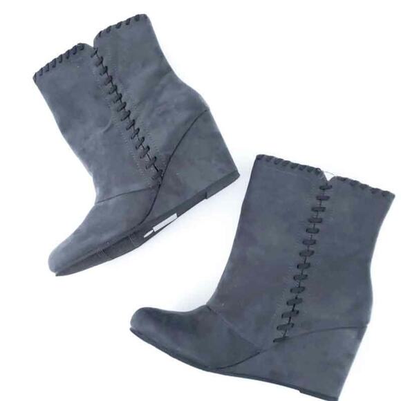 New Fiona Reveal Boot Bootie Whip Stitch Gray 7.5 Women Casual Boot - Picture 1 of 5